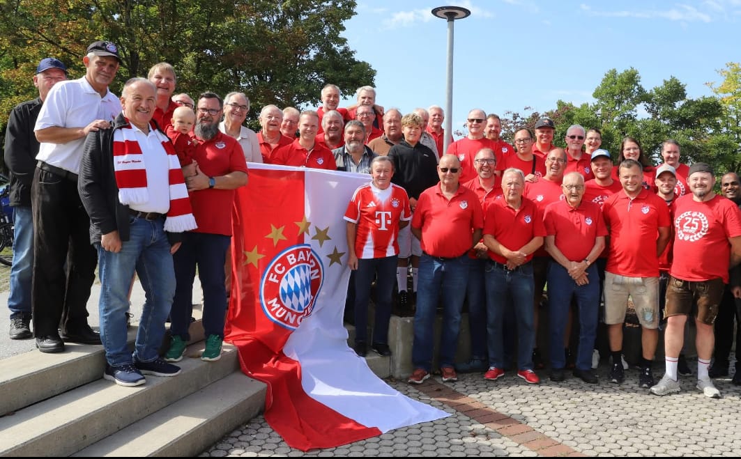 25 Jahre FC Bayern Fanclub Straßkirchen 2000 – Ein Vierteljahrhundert rot-weiße Leidenschaft